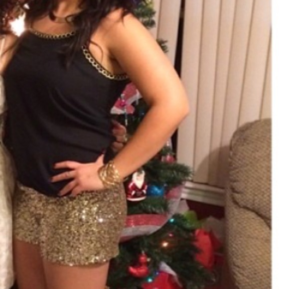 Sequenced Shorts - Picture 1 of 4